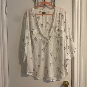 Torrid Size 4 Blouse